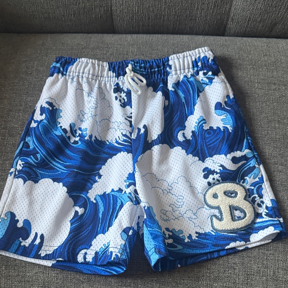 Authentic Bktsqd shorts- Youth L